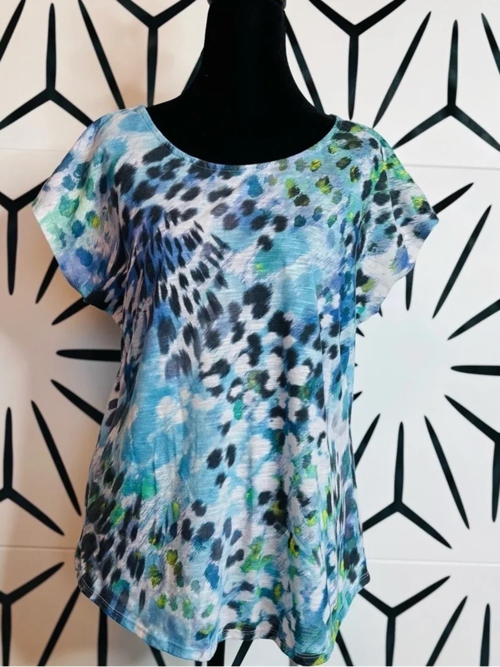 Apt. 9 Blue, Green and Black Animal-Print Short Sleeve Tee